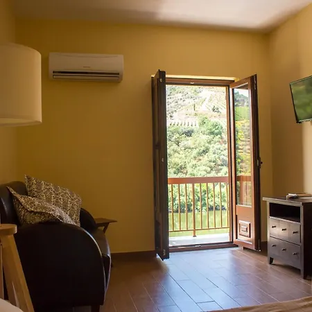 Casa Do Tua Отель 2*